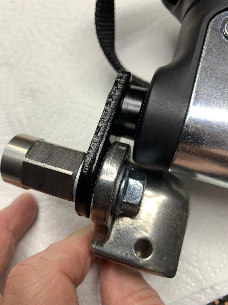 Set di viti per adattatore universale - montaggio doppio